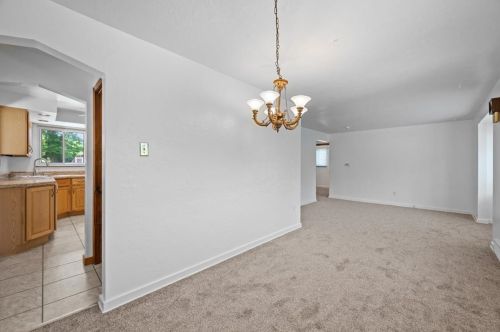 5621 Villa Haven Dr, Pittsburgh PA  15236-3314 exterior