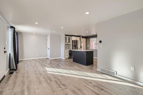 8821 Ithaca Way, Westminster CO 80031-3343 exterior