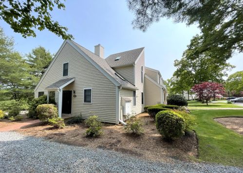 14 Shellback Way, Mashpee, MA 02649-3301