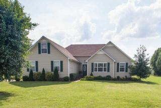 1800 Autumn Ln, Columbia, TN 38401-1382