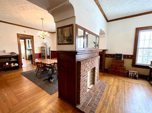 643 Yeoman St, Washington Ch OH  43160-2138 exterior