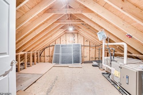 421 River Rd, Rahway NJ  07065-4203 exterior