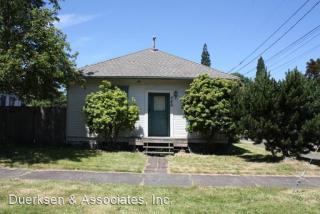 546 14th St, Corvallis OR  97330-5910 exterior