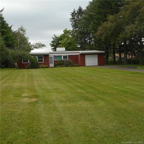 993 Farms Rd, Wallingford, CT 06492-1807