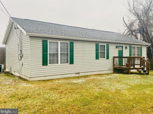 476 Ridge Loop Rd, Three Churches, WV 26757-6363