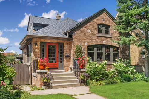 4449 Cramer St, Milwaukee, WI 53211-1603