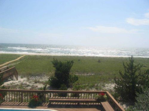 313 Dune Rd, West Hampton Beach NY  11978-2943 exterior