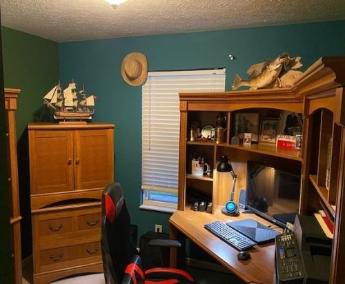 9665 Shane Ln, Hamilton, KY 41091-7998
