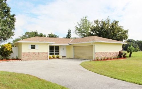 6301 Oak Ln, Sebring, FL 33876-6487