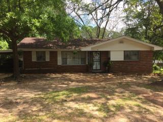 200 Eton Rd, Montgomery AL  36109-2724 exterior