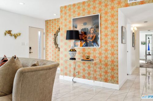 1840 Sandcliff Rd, Palm Springs CA  92264-4844 exterior