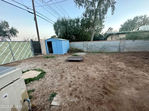 110 Montego Dr, Tucson AZ  85710-1315 exterior