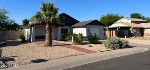 4737 Wescott Dr, Glendale, AZ 85308-4865
