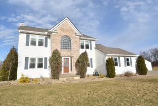 36630 Haystacks Ln, North Eaton, OH 44044-9320