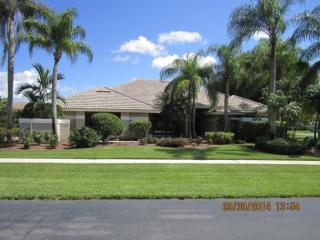 2127 Greenview Cove Dr, West Palm Beach, FL 33414-7751