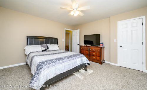 58 Richardson Ave, Tinton Falls NJ  07724-1313 exterior