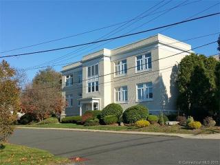 44 Bassett St, Milford CT  06460-6472 exterior