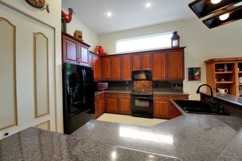 7110 Veneto Dr, Boynton Beach FL  33437-3741 exterior