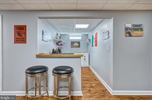 48 Valley Rd, Hummelstown PA  17036-9723 exterior