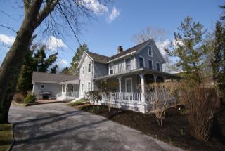 409 Montauk Hwy, Eastport, NY 11941-1325