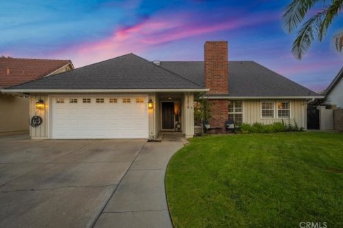 9878 Avenida Mateo, Cypress CA  90630-3445 exterior