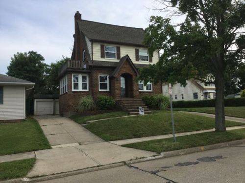 4501 Lincoln Ave, Cleveland OH  44134-1818 exterior
