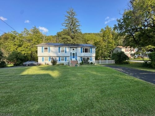 57 Edison Ave, Ogdensburg, NJ 07439-1244
