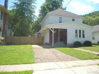 78 Maple Ave, Gowanda, NY 14070-1315