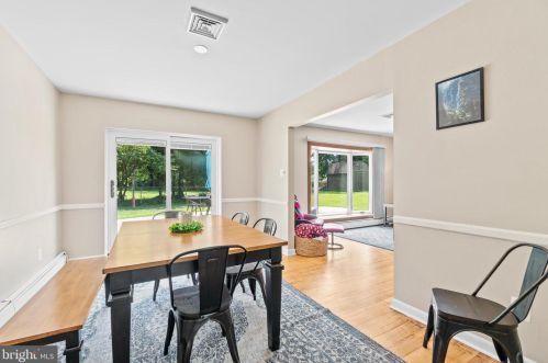 10519 Amity St, Lorton VA  22079-3516 exterior