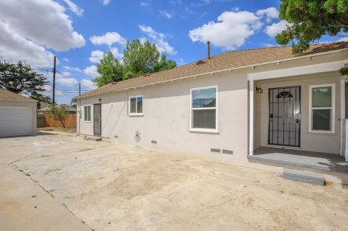 1604 Stockton Ave, Compton, CA 90221-1357