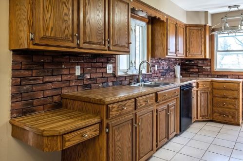 299 Meadow St, Meadville, PA 16335-1229