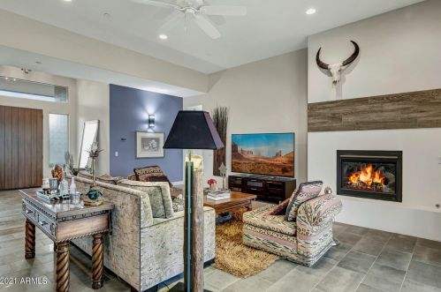 6875 Lone Mountain Rd, Cave Creek, AZ 85331-8204
