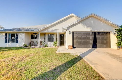 1433 Flounder Ln, Fort Pierce, FL 34953-4164