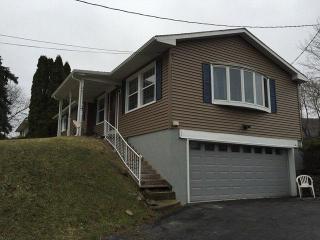 6858 Lakeview Ter, Bath, NY 14810-7720