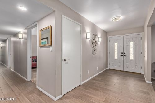 6507 Paradise Dr, Scottsdale AZ 85254-5175 exterior