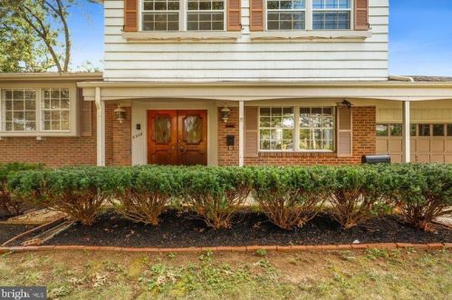 6308 Wayles St, Springfield, VA 22150-1227