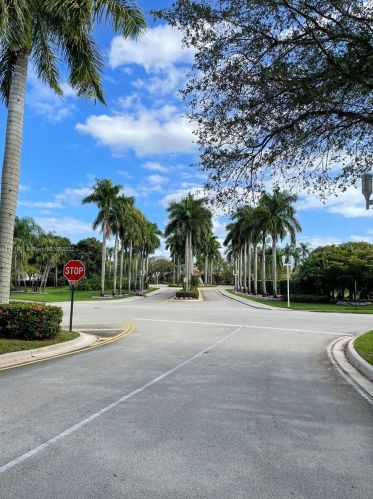 17067 11th St, Hollywood FL 33028-2101 exterior