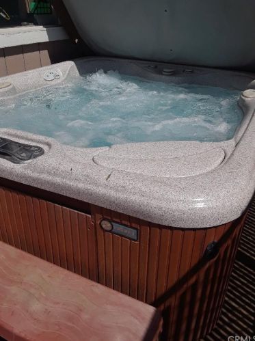 1037 Mountain View Blvd, Big Bear City CA  92314 exterior