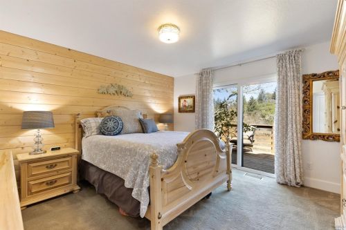 18801 Shafer Ranch Rd, Willits CA  95490-9642 exterior