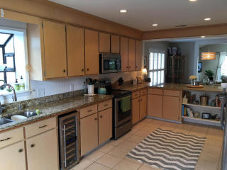 1698 Fairway Place Ln, Mount Pleasant SC  29464-9500 exterior