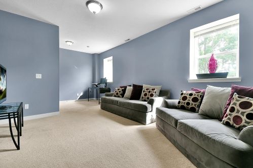 447 Stone Shadow Dr, Blacklick OH  43004-8305 exterior