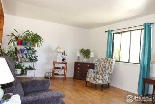 908 Trapper Dr, Wattenburg, CO 80621-2751