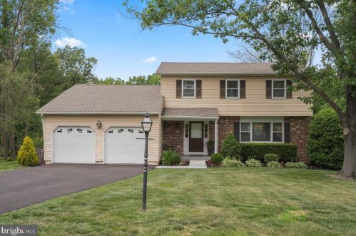 1504 Ivywood Way, Lansdale, PA 19446-4865
