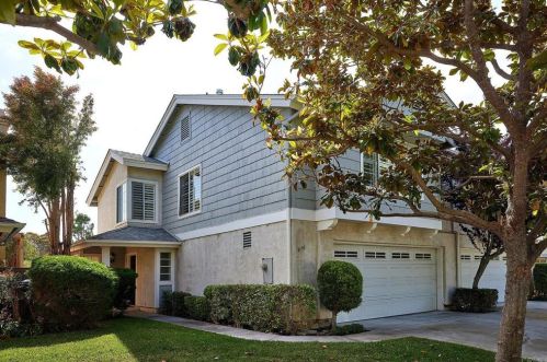 3136 Old Heather Rd, San Diego, CA 92111-7714