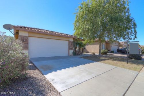 43767 Elm Dr, Maricopa AZ  85138-2324 exterior