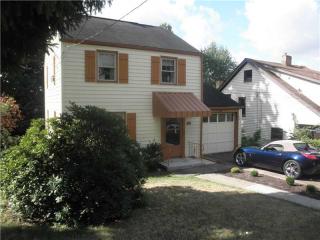 61 Courtney St, Pittsburgh, PA 15202-1745
