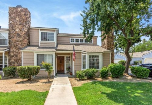 1441 Plymouth Rock Way, Clovis, CA 93612-2442