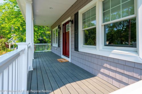 803 Leonardville Rd, Leonardo NJ  07737-1335 exterior