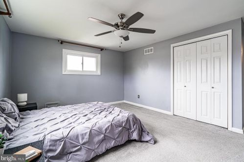 410 Crossfield Rd, Norristown PA 19406-2363 exterior