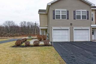 502 Worthington Ter, North Greenbush, NY 12198-2304